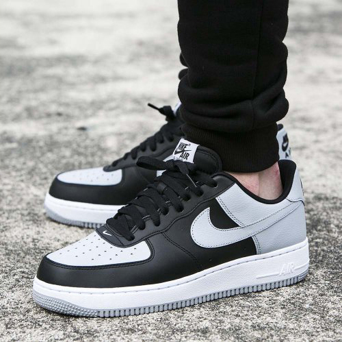 mens airforce 1s